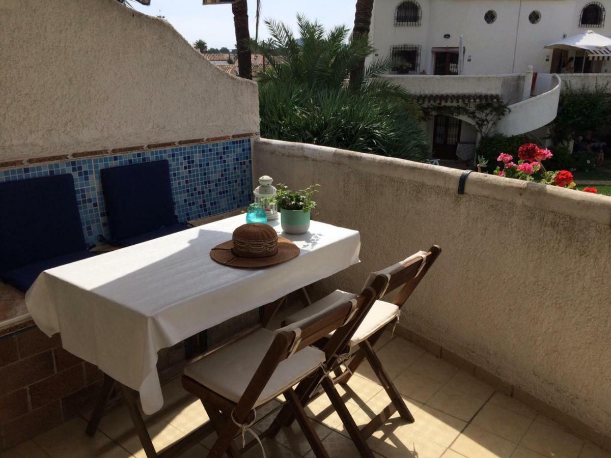 Oasis Apartman Denia Kültér fotó