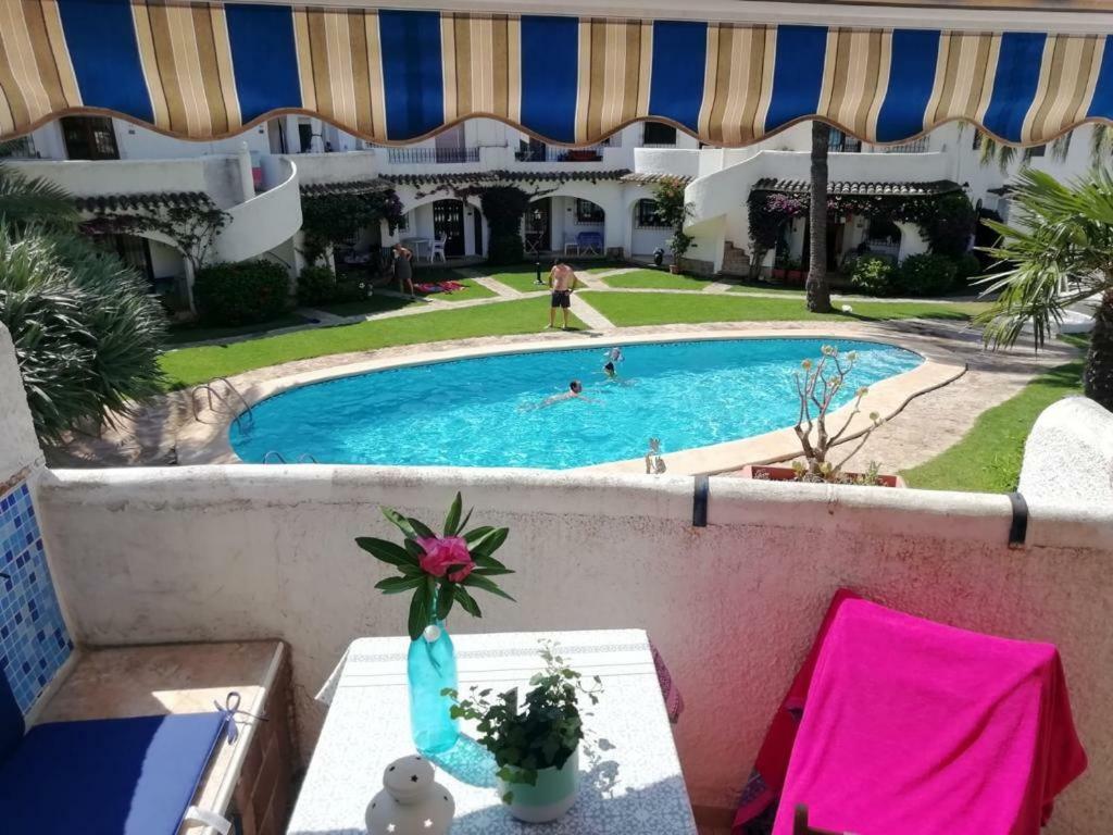 Oasis Apartman Denia Kültér fotó